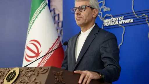 إيران ترد على تهديد ترامب بفرض حصار بحري: هل من المنطقي أن تقطع أنفك لتغيظ وجهك؟