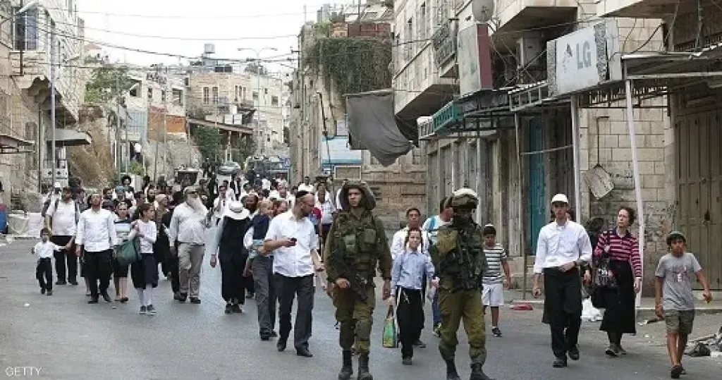 الضفة.. إصابة فلسطينيين اثنين جراء اعتداءات مستوطنين في نابلس