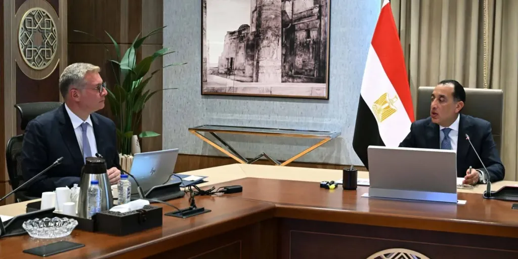 البدء في إجراءات ”القيد المؤقت” في البورصة لـ 10 شركات تتبع قطاع البترول