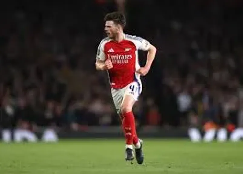 ديكلان رايس يثير قلق أرسنال قبل مواجهة سبورتينج في دوري الأبطال