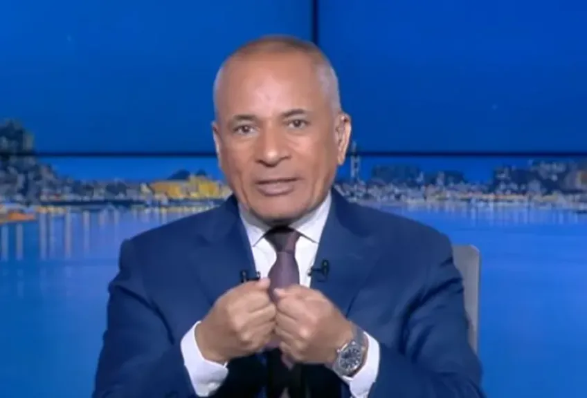 أحمد موسى: سعر برميل البترول سيبلغ 150 دولارا حال استمرار إغلاق مضيق هرمز أسبوعا آخر