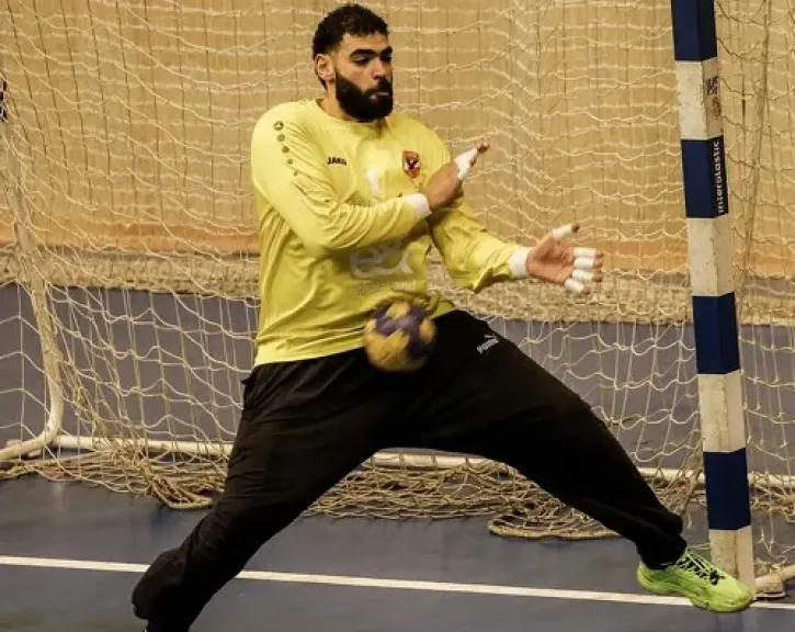 الأهلي يكشف حجم إصابة حارس مرمى فريق اليد