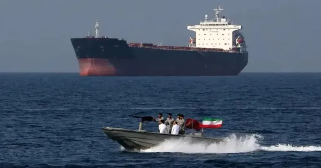 القيادة المركزية الأمريكية تدعي توقف التجارة الإيرانية إثر الحصار البحري