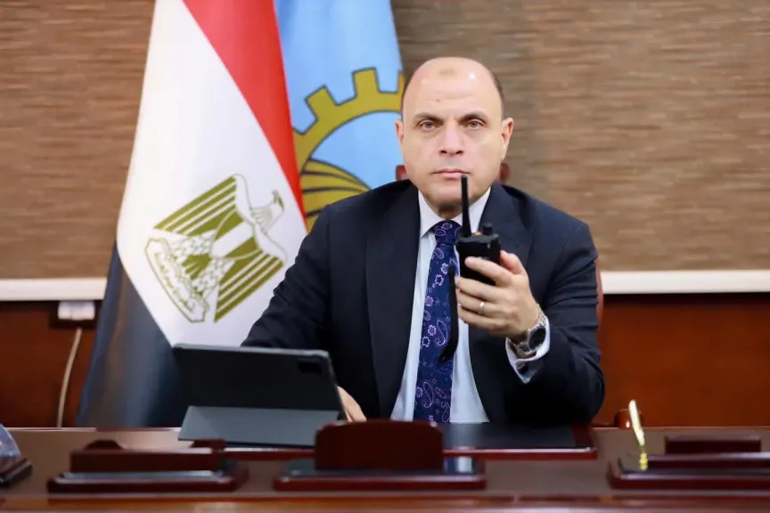 محافظ الغربية:  ضبط 966 عبوة مواد غذائية منتهية الصلاحية ونصف طن لحوم ودواجن غير صالحة