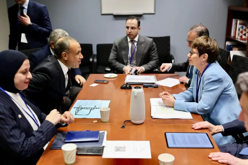 وزير الخارجية يلتقي رئيسة البنك الأوروبي لإعادة الإعمار والتنمية في واشنطن