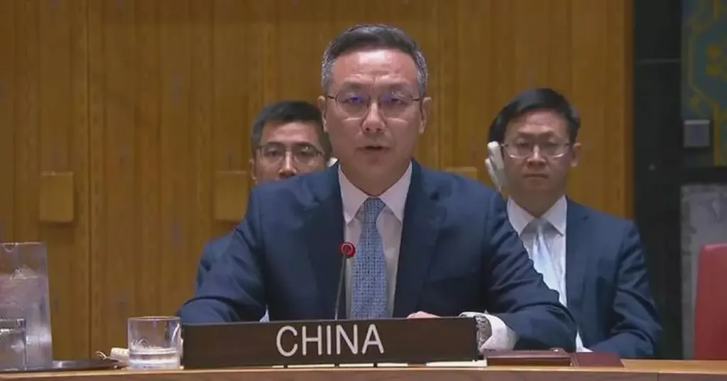 مندوب الصين بالأمم المتحدة: حصار أمريكا لمضيق هرمز تصرف غير مسئول.. ونرفض الاعتداء على دول الخليج