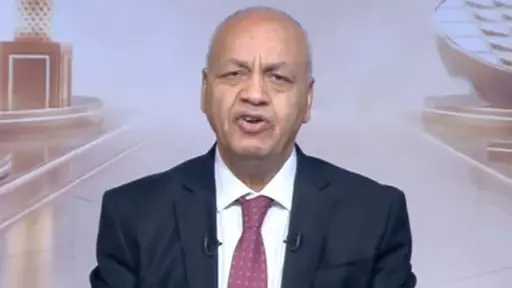 مصطفى بكري: لدينا قائد وطني لا ينام إلا ساعات محدودة.. ويعمل ليل نهار لبناء الدولة وتغيير الواقع