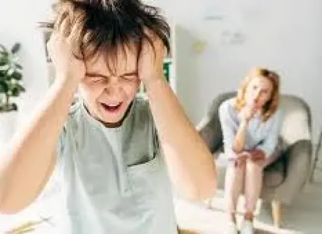 ظاهرة «الغضب السريع» تجتاح البيوت.. خبراء: ضغوط الحياة والسوشيال ميديا وراء تفجر الخلافات الأسرية