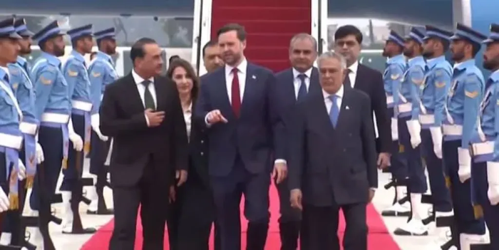 وكالة الأنباء الإيرانية: الأخبار المتداولة حول الجولة الثانية من المحادثات مع أمريكا غير صحيحة