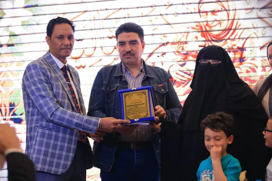 دموع الفرح في أشمون.. تكريم الأمهات المثاليات في احتفالية كبرى لبلدنا وعدسة بلدنا