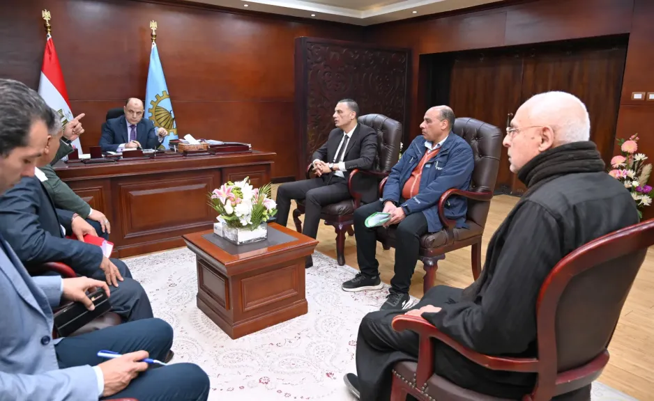 محافظ الغربية يفتح بابه للمواطنين ويحول الشكاوى إلى قرارات فورية وحلول عاجلة على أرض الواقع