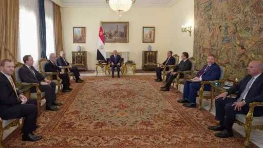 السيسي لكبير مستشاري ترامب: لن نتهاون في مصالحنا المائية الوجودية