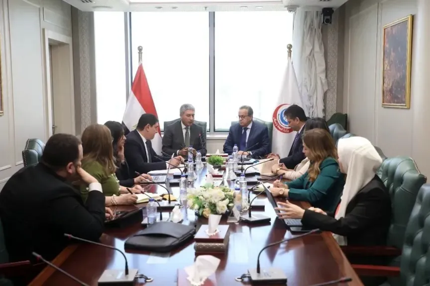 وزيرا الصحة والسياحة يبحثان استراتيجية تكاملية للارتقاء بالخدمات الطبية للسائحين