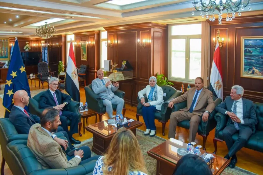 محافظ الإسكندرية يستقبل وفد الاتحاد الأوروبي لبحث تعزيز التعاون الاقتصادي والاستثماري
