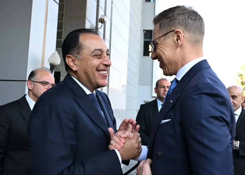 رئيس الوزراء يلتقي رئيس جمهورية فنلندا