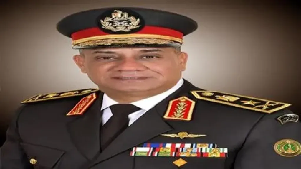 القوات المسلحة تهنئ رئيس الجمهورية بمناسبة الإحتفال بالذكرى الرابعة والأربعين لتحرير سيناء