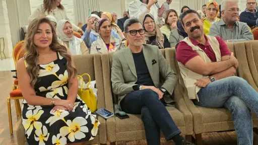 نجوم الفن والمجتمع في ندوة ثمرة طه إلياس لعبد الرحيم كمال و التي أدارها أشرف عشماوي