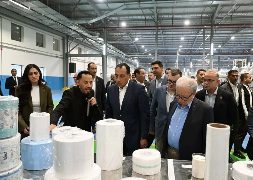 رئيس الوزراء يفتتح مصنع ”مودرن هايجينك” للمنتجات الورقية والصحية باستثمارات 100 مليون دولار