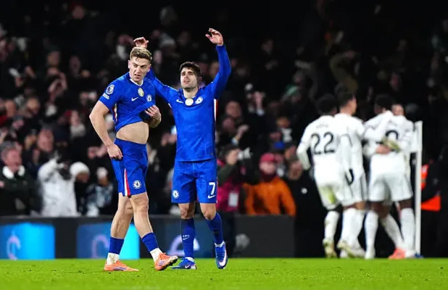 الهروب من جحيم تشيلسي.. فابريجاس يرفض ولامبارد يتحفظ