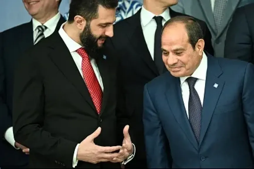 عمرو أديب: الرئيسان السيسي والشرع لم يتجاهلان بعضهما البعض.. واحذروا من يبحث عن السلبيات