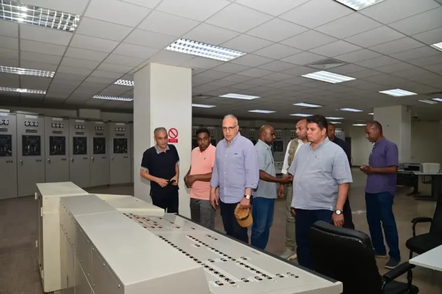 دسويلم يتفقد مشروع تنمية جنوب الوادي ومحطة الرفع العملاقة بتوشكى وإنشاء المستعمرة السكنية على ترعة الشيخ زايد