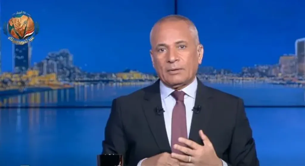 أحمد موسى مشيدا بكلمة الرئيس السيسي: إحنا مابنهزرش في الأرض.. انسوا أي كلام عن التهجير