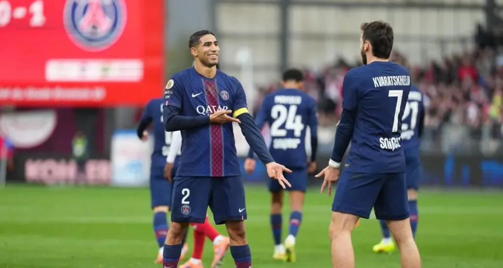 ثلاثية نظيفة تقود باريس سان جيرمان للفوز على أنجيه وتعزيز الصدارة