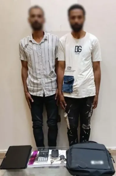 ضبط المتهمين بسرقة حقيبة شخص من مسجد في السويس