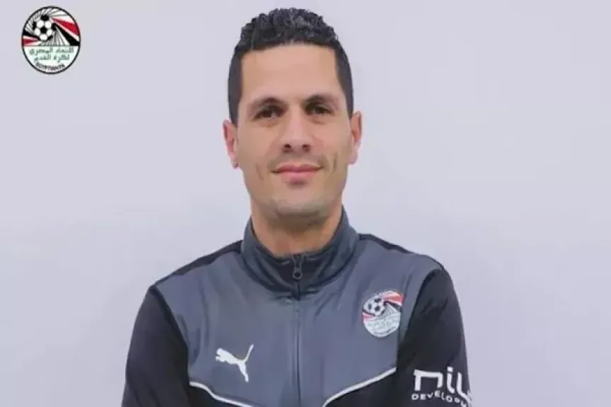 محمود وفا حكما لمباراة المصري وسموحة في الدوري