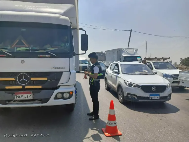 الدقهلية: حملة للكشف عن تعاطي المخدرات والمخالفات المرورية بالطريق الدائري