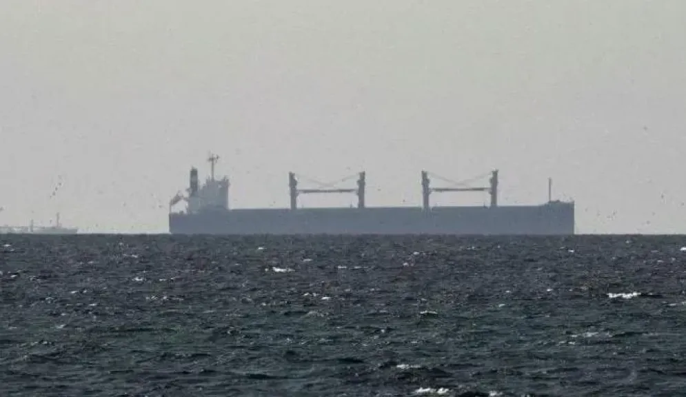 رويترز عن بيانات شحن: ناقلة محملة بنفط سعودي تعبر مضيق هرمز