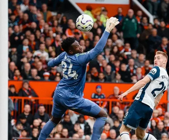 مانشستر يونايتد يحسم موقفه من أونانا ويقترب من رحيله النهائي