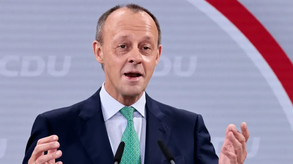 ميرتس يدعو إلى تسريع وتيرة تعزيز الأمن البحري