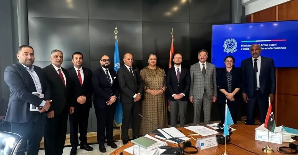 وزير الخارجية يستقبل مسئولي غرفة التجارة الأمريكية في القاهرة