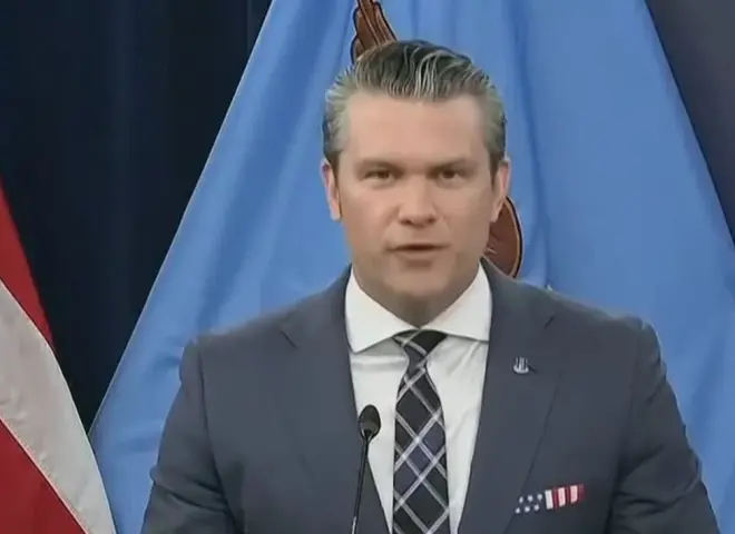 وزير الدفاع الأمريكي يدافع عن الحرب على إيران: ليست مستنقعا