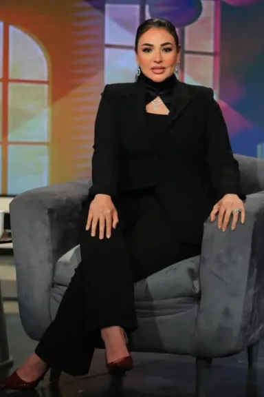 نهال طايل تفتح النار على على أمير عيد وتلقنه درساً قاسياً على الهواء