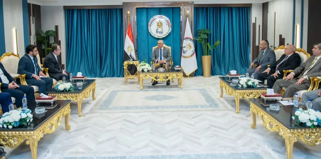 وزير الدولة للإنتاج الحربي يبحث مع ”سفير جمهورية أرمينيا” أوجه التعاون المشترك بين الجانبين