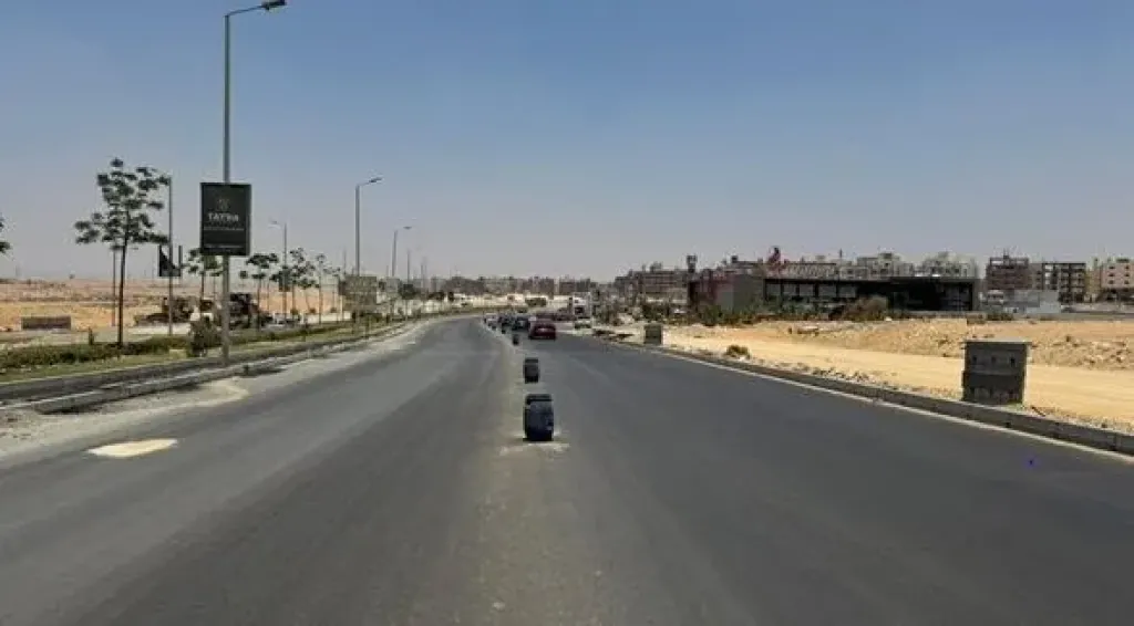 تحويلات مرورية لاستكمال أعمال تطوير ورفع كفاءة محور التسعين الشمالي بالقاهرة