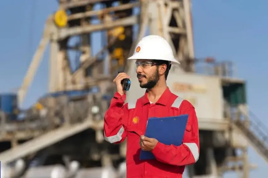 العراق يعلن كشفا نفطيا جديدا بمحاذاة الحدود السعودية