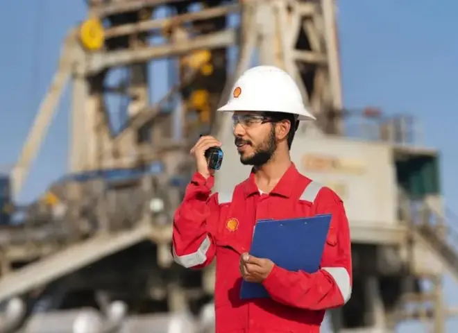 العراق يعلن كشفا نفطيا جديدا بمحاذاة الحدود السعودية
