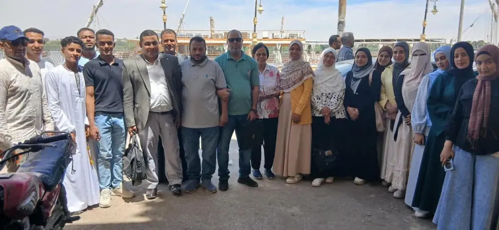 الزراعة تستعرض لجنة مبيدات الآفات الزراعية اجرت 1919 اجراء تنظيما خلال أبريل