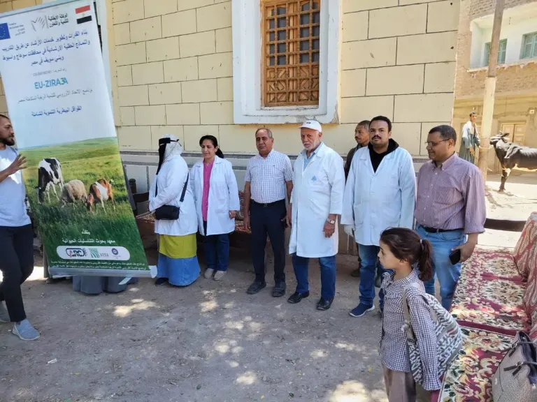 الزراعة: فحص وعلاج 1862 رأس ماشية وتقديم خدمات بيطرية مجانية لصغار المربين في قرى أسيوط