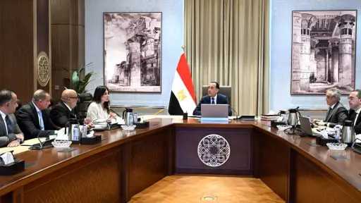 رئيس الوزراء يتابع إجراءات تنظيم السوق العقارية في مصر