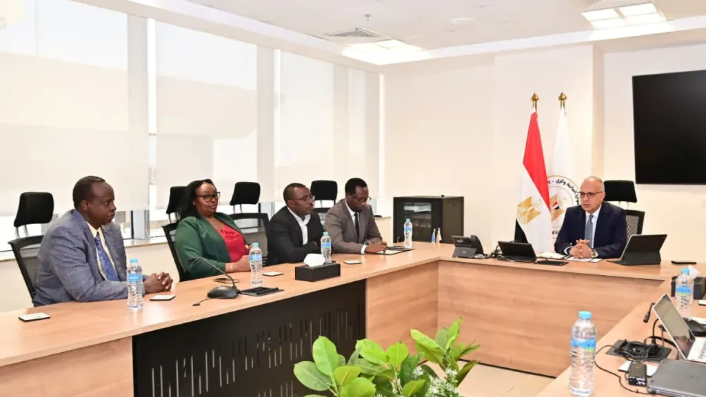 د.سويلم يلتقى الوفد الرواندي المشارك فى أعمال الاجتماع الثانى للجنة التوجيهية المشتركة بين مصر ورواندا