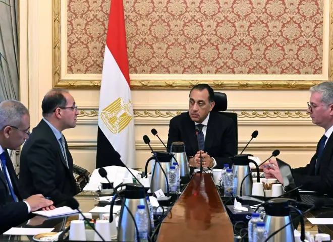مدبولي يتابع الاستعدادات الحالية لتلبية احتياجات محطات الكهرباء من الوقود خلال فترة العيد وموسم الصيف المقبل