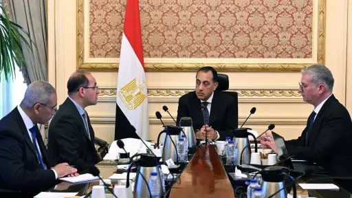 مدبولي يتابع الاستعدادات الحالية لتلبية احتياجات محطات الكهرباء من الوقود خلال فترة العيد وموسم الصيف المقبل
