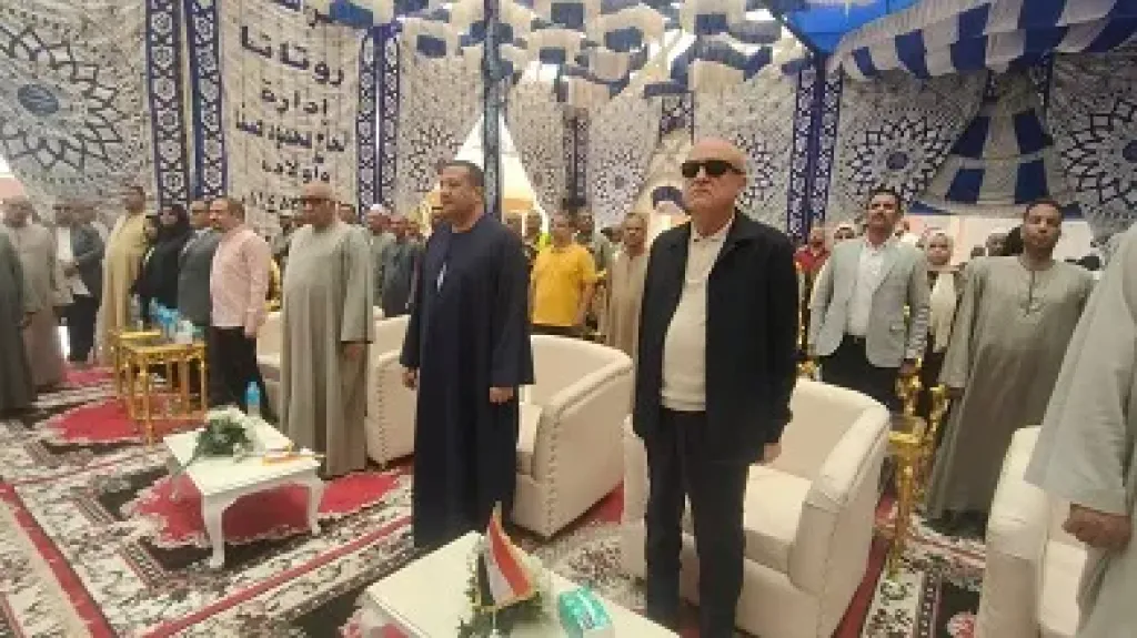 محافظ الأقصر يفتتح 3 محطات رفع صرف صحي في إسنا