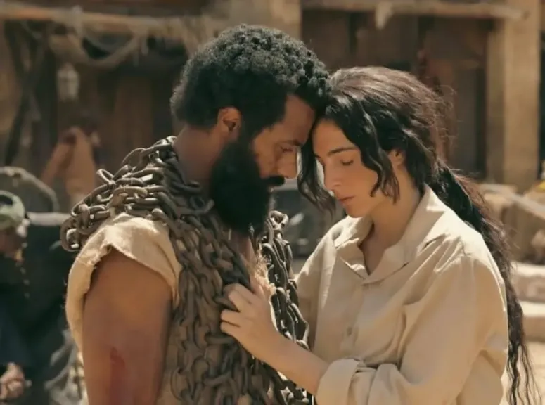 بين إبهار الصورة وفوضى الرسائل.. «أسد» يتحرر من العبودية ويوقظ أشباح الهوية والعرق!