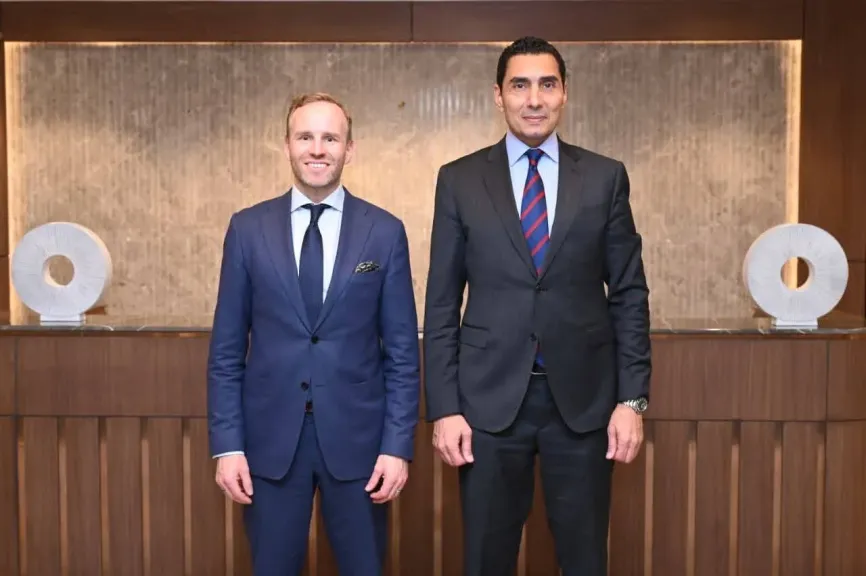 وزير الشباب والرياضة يجتمع بنظيره الفنلندي لبحث تعزيز التعاون المشترك