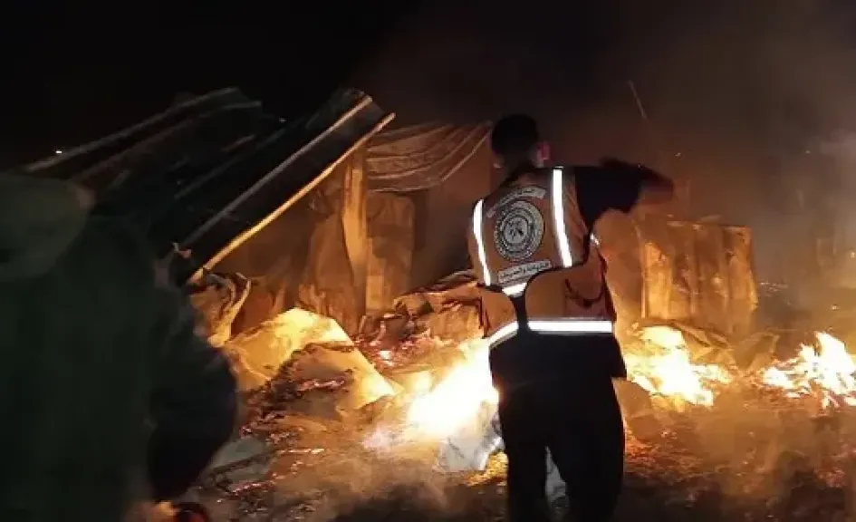 غزة: مصرع رضيعة وإصابة 3 آخرين إثر حريق في خيمة تؤوي نازحين بمخيم النصيرات
